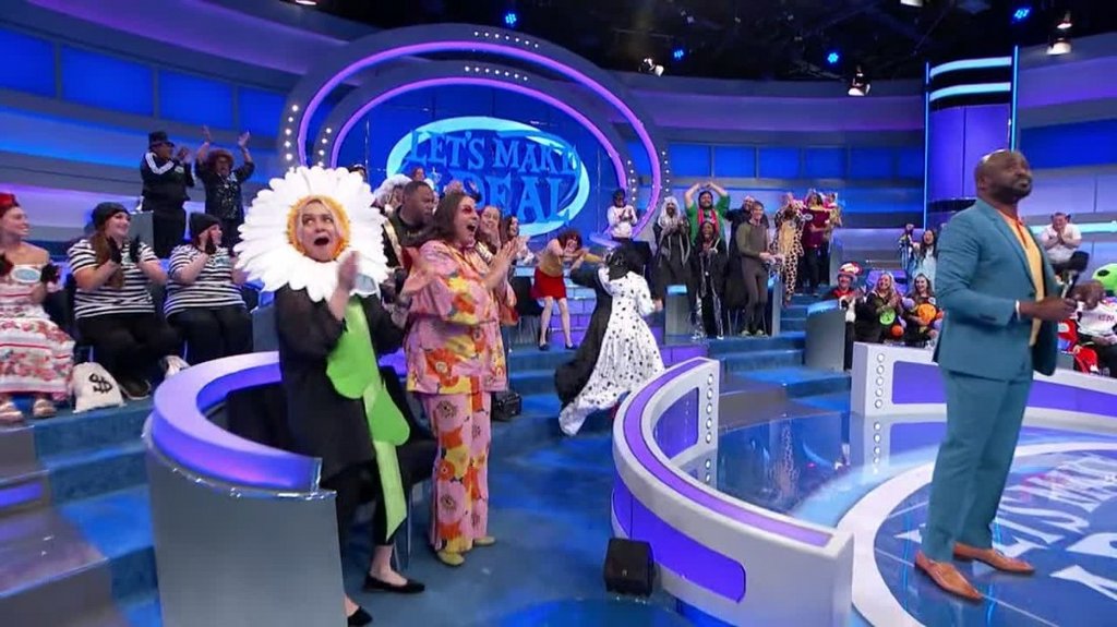 [Image: r6bneskm4z29.jpg]