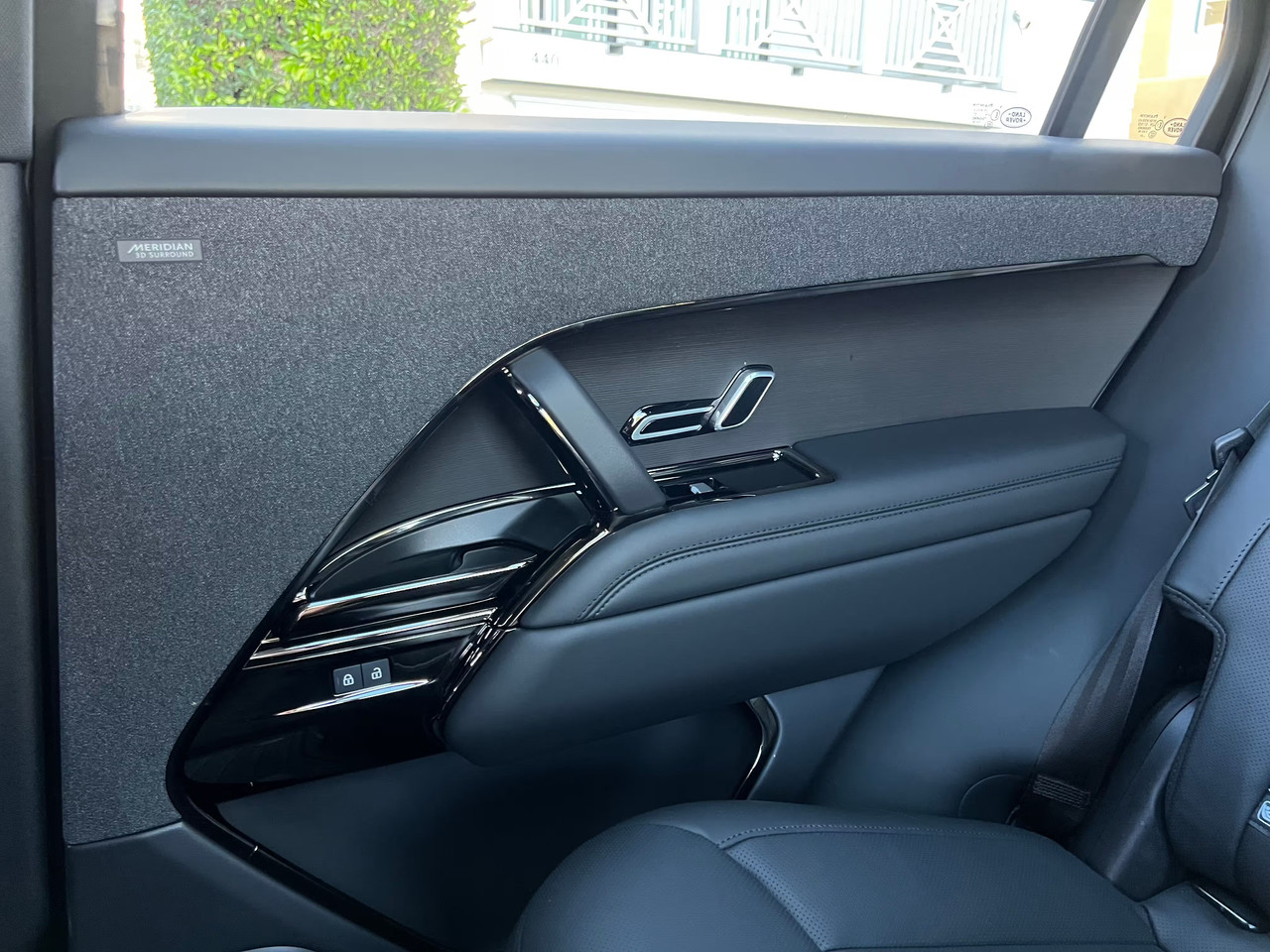 Vehicle thumbnail 24