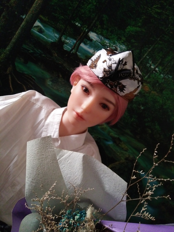 21EFBB62-C19F-4B65-AF2A-50E17CE1D656