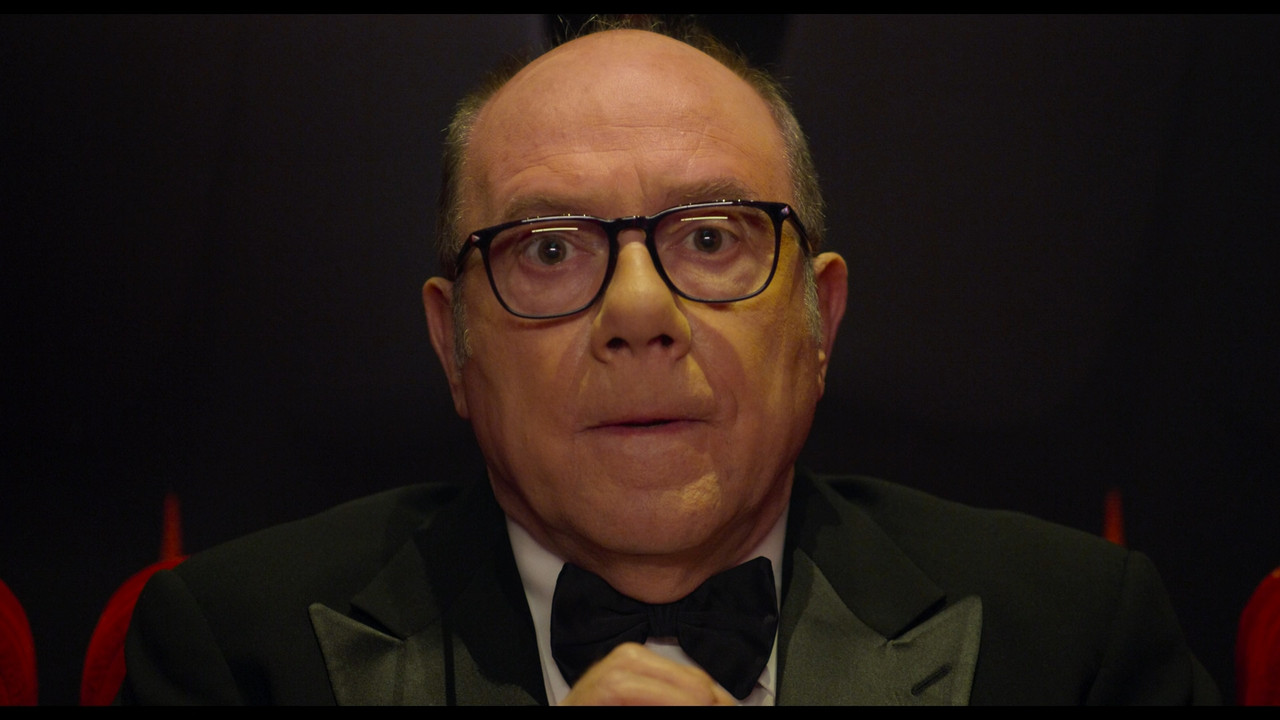 Vita.Da.Carlo.S01E01.iTALiAN.1080p.DDP5.1.WEB.h264-DENiED.mkv_snapshot_00.52.000