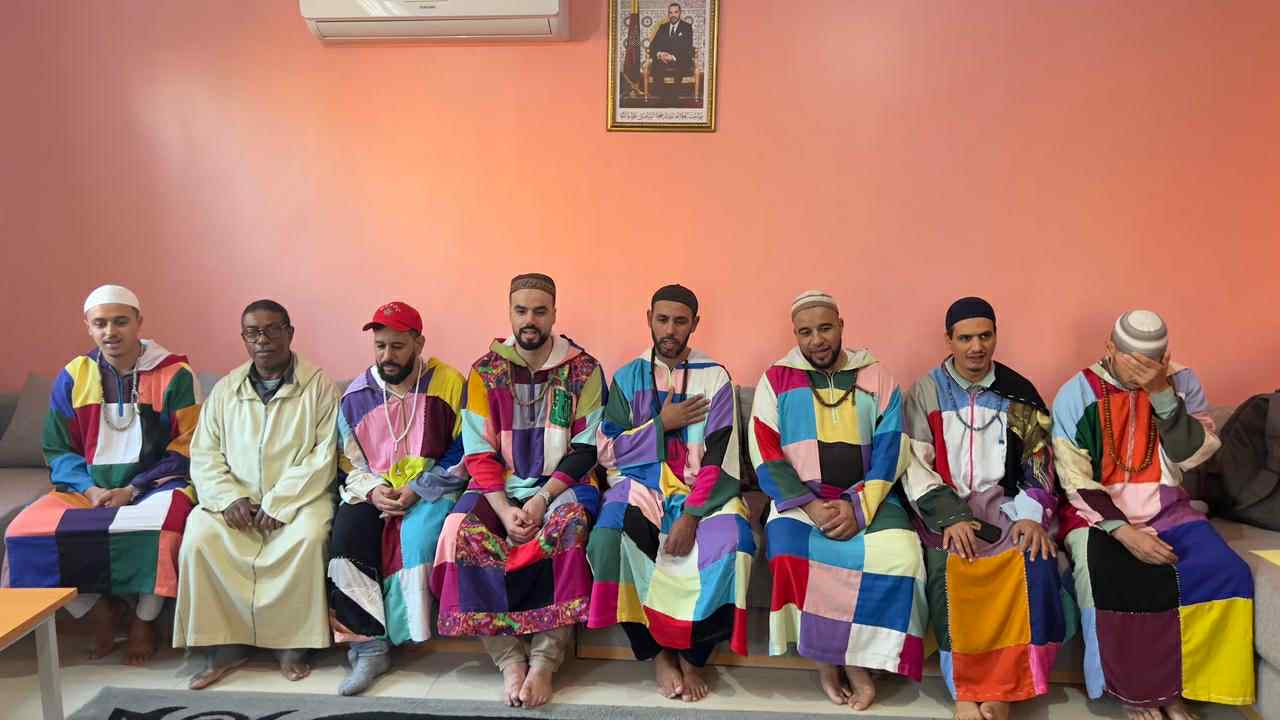 848b37c5-95a1-4cfb-816f-d684e8b44cd2