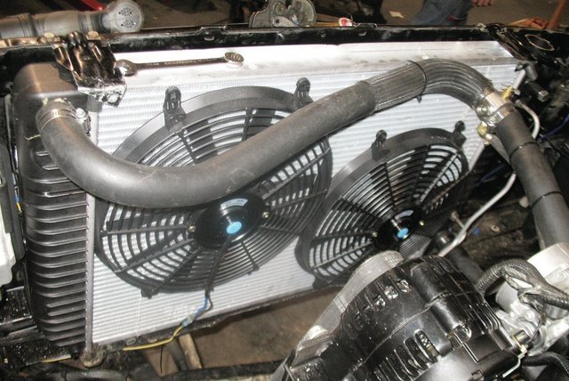 Cek-Radiator-Anda-Sebelum-Mudik.jpg