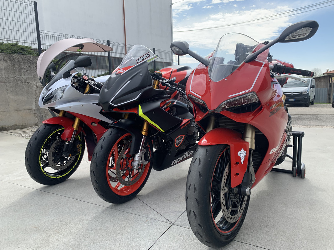 E3E1F899-1F3E-4C36-B9A6-C2C1404A1BC7