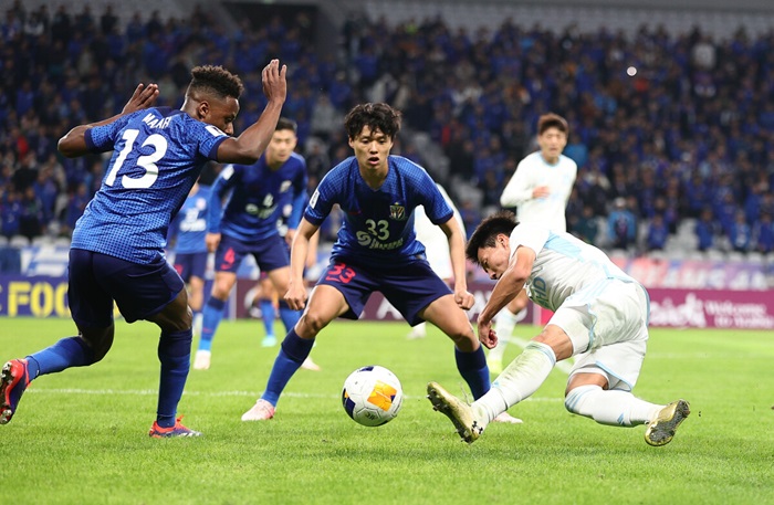 ShenHua Thượng Hải vs Ulsan HD FC, 19h15 ngày 01/10