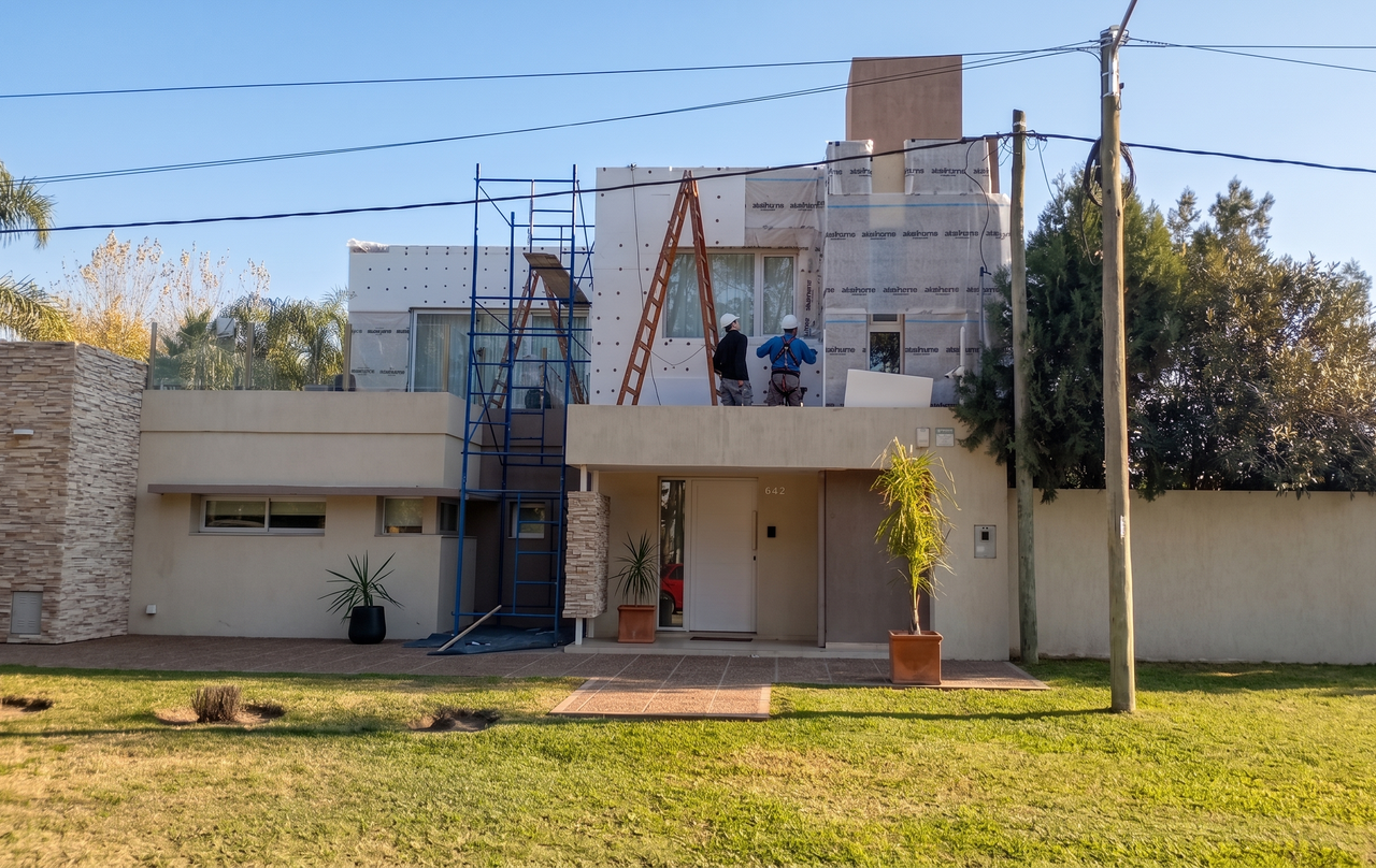 Preparación de pared y andamios