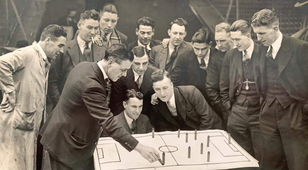 esca-3-tactics-at-Burnley.jpg