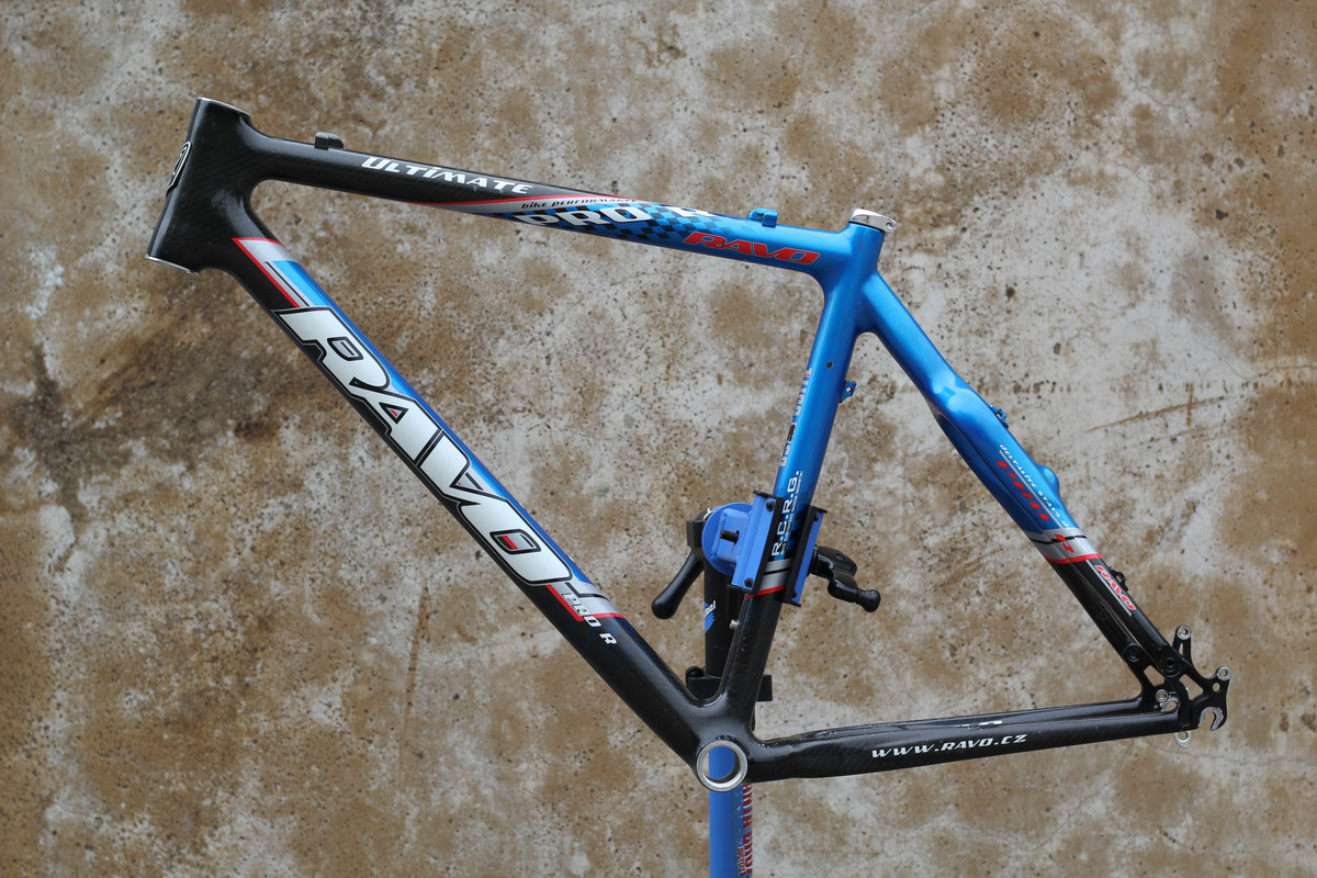 E205-E832-968-B-464-E-AA68-CD4-F2-C597-B