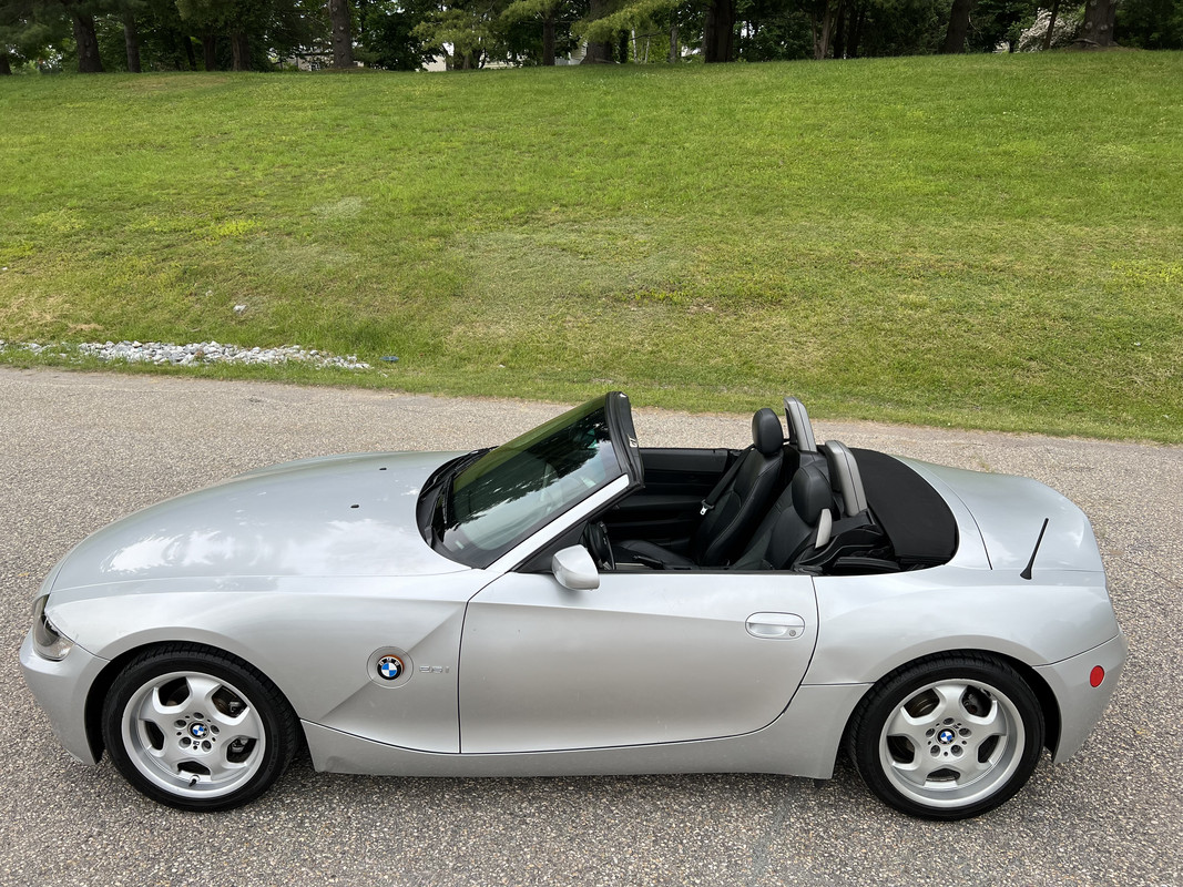 1C4D0BE6-1A66-41C0-AA7B-BEE5966E5FCB