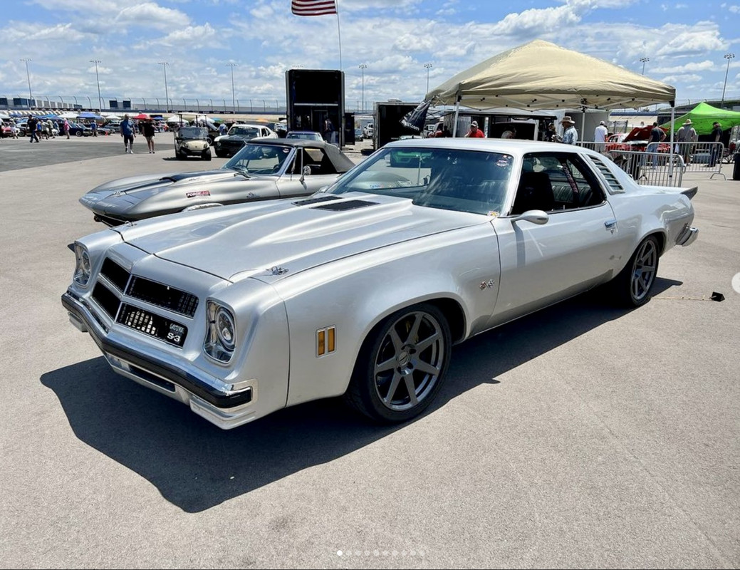 2560EF50-AD55-4FF6-8ECF-9CB11DDF5DEE