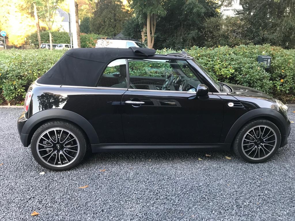 96654B3A-178C-4024-A852-D1D4AE8AAF06