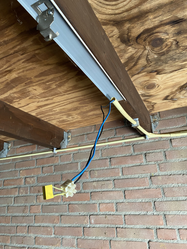 2ABFD81B-C52D-40D3-A279-0DE809E9F98C