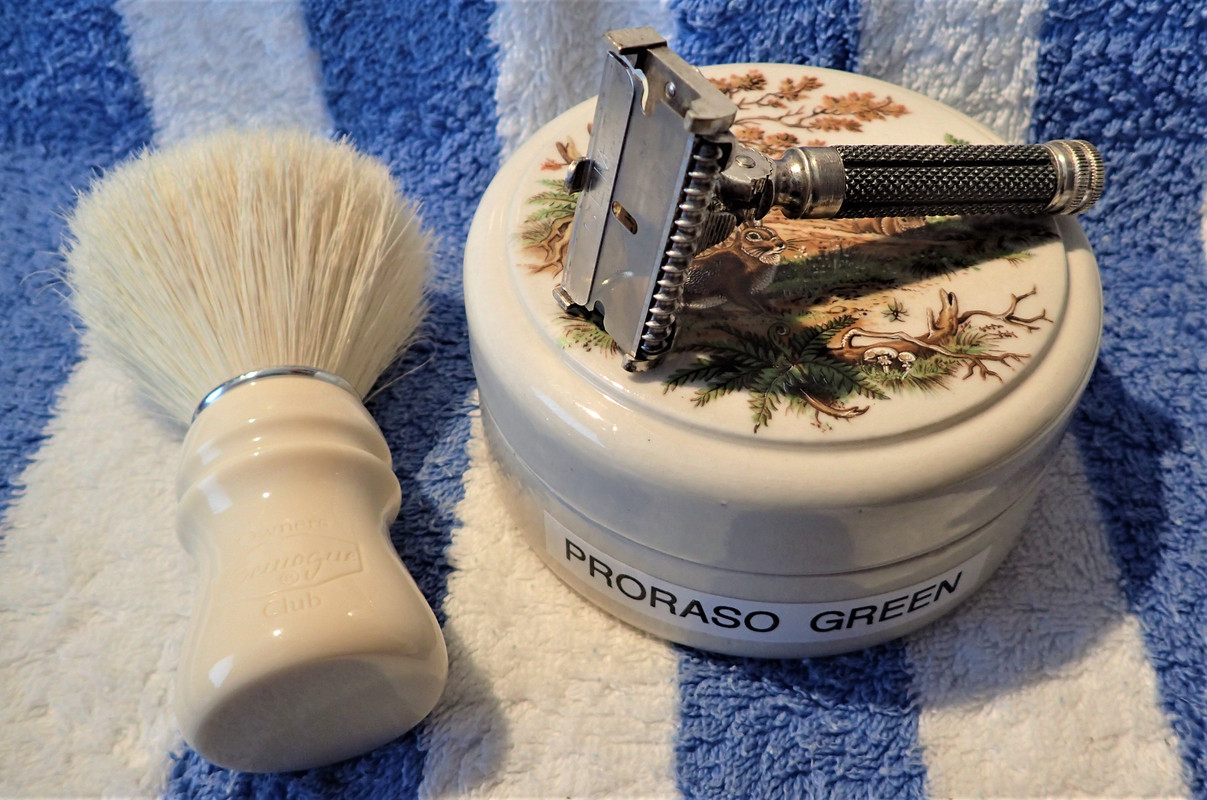 [Image: Wk-30-1b.jpg]