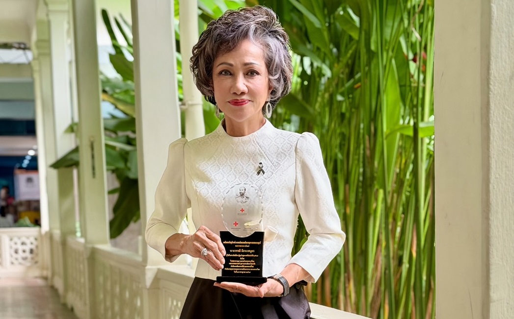 phaph-pra-kxb-kh-aw-3