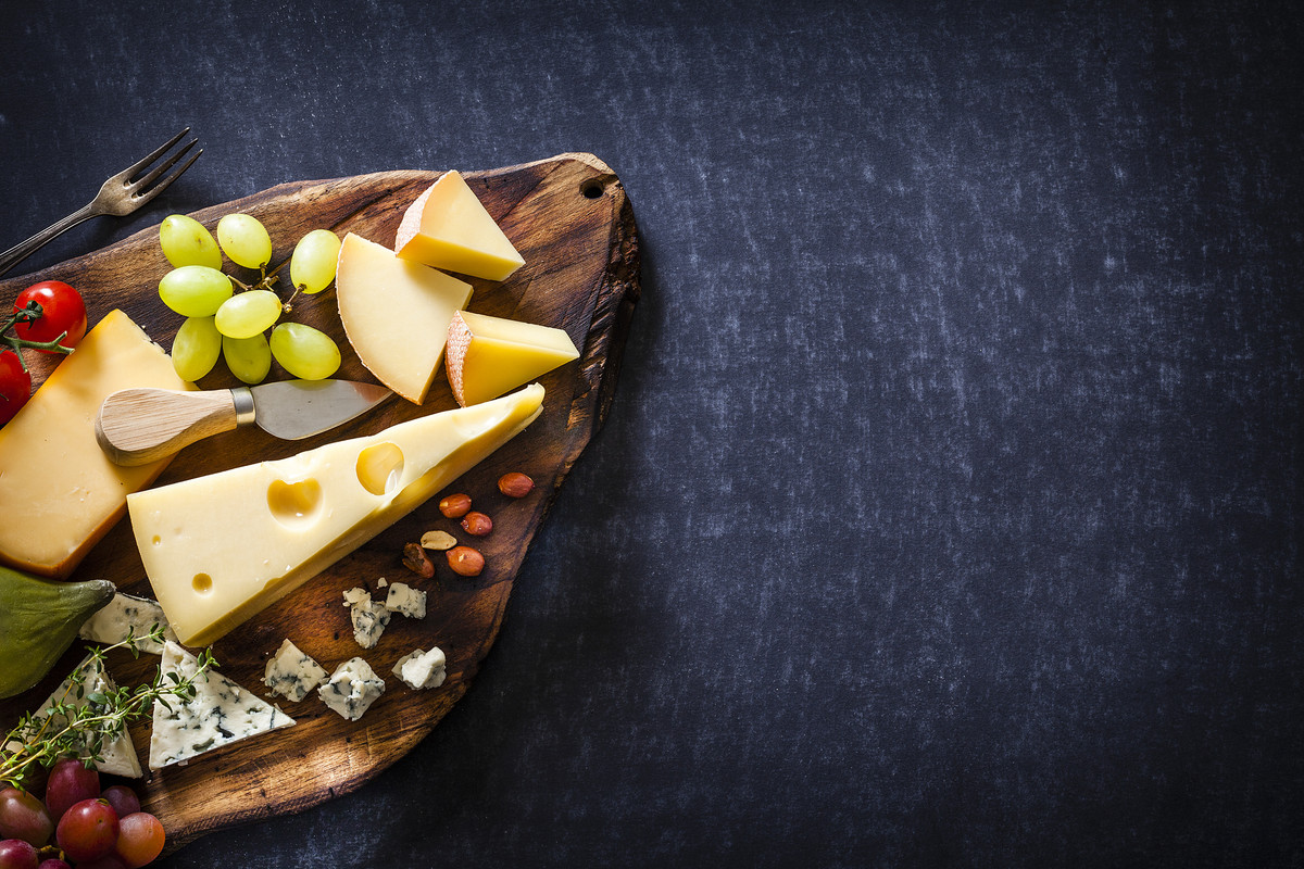 Cheese Etiquette: How To Eat Fancy Cheese