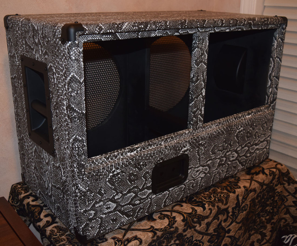 VN_2x12_Grey_SnakeSkin_22