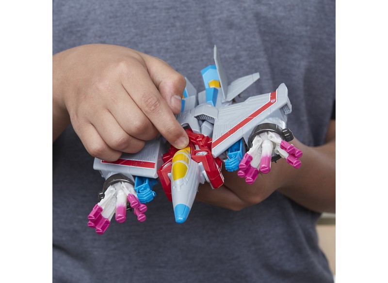 Transformers-Cyberverse-Ultra-Starscream-009