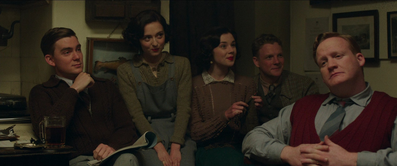 Their Finest 2016 (1080p x265 10bit Tigole).mkv_