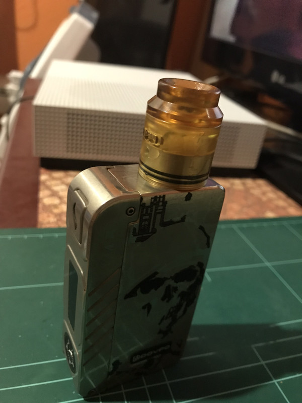 79C65318-884D-4E73-8B5A-63B917DFD1FB