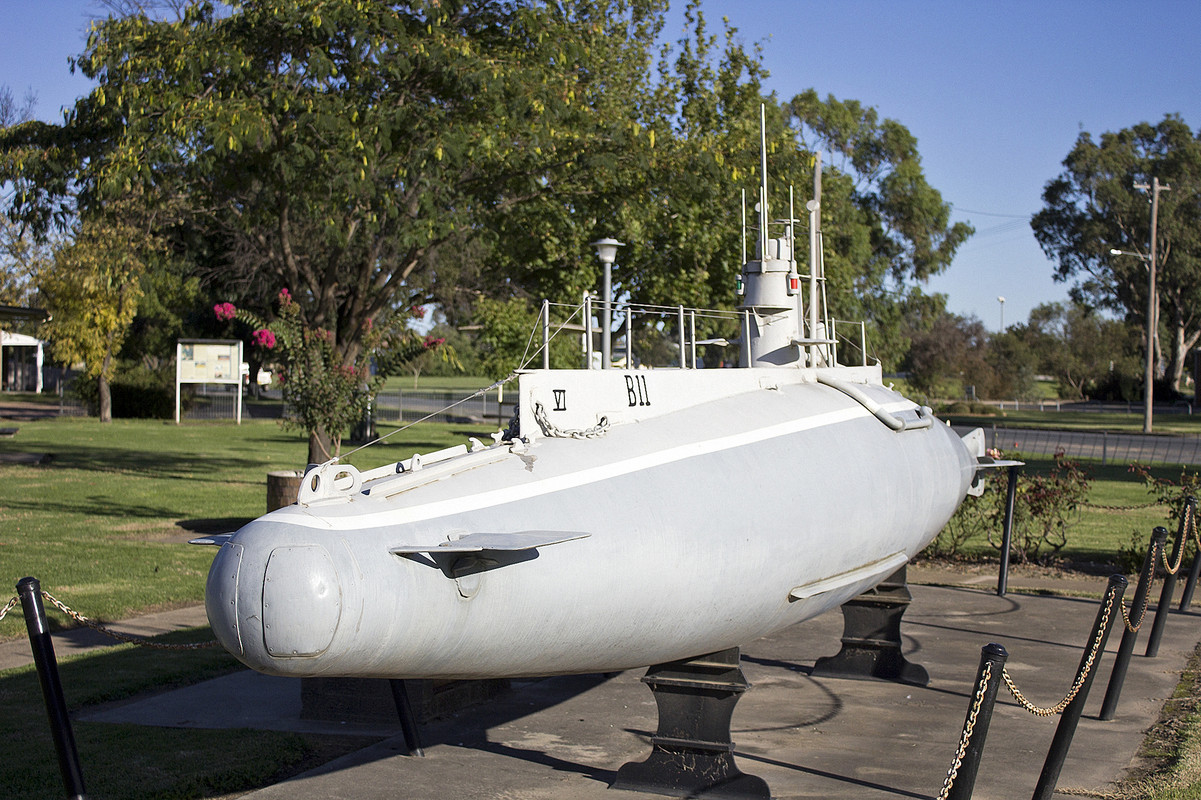 HMS B11 в мемориальном парке коммандера Холбрука в Холбруке в Новом Южном Уэльсе (Австралия)