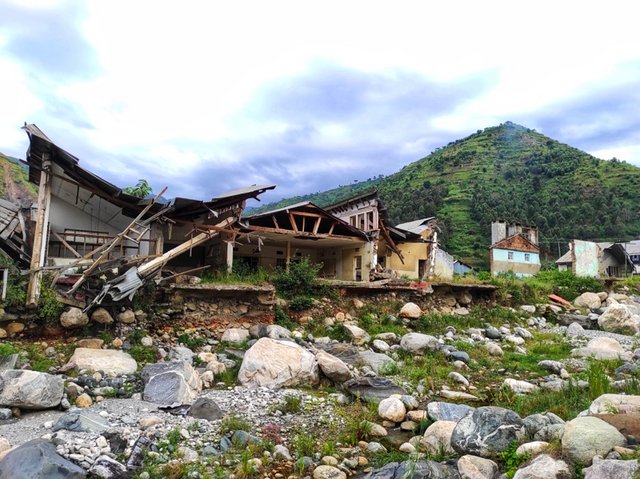 Kyambura - Rwenzori - 18 días por las tierras más remotas de Uganda y Kenya (1)