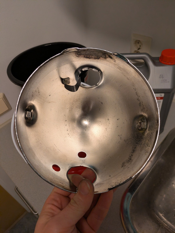 Fettling a Norton Commando 750