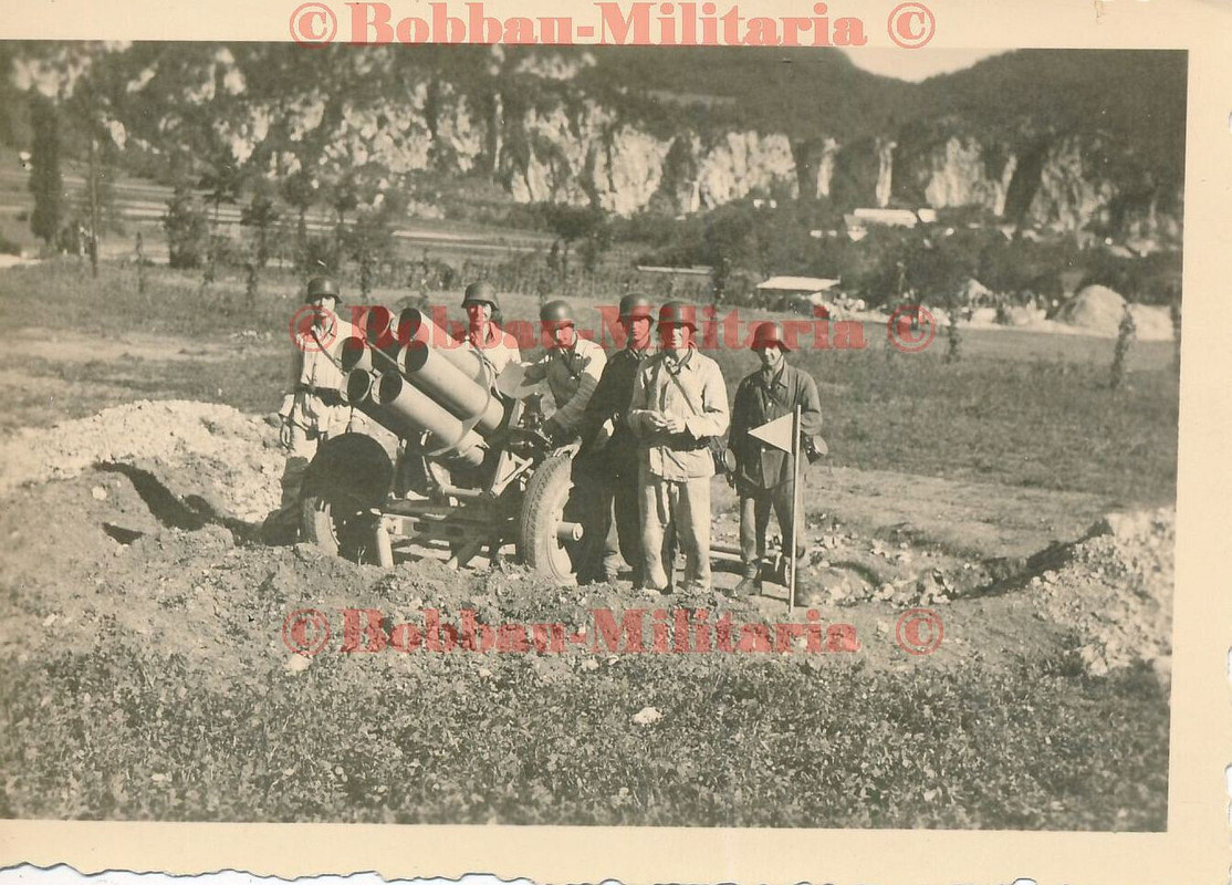 Gebirgsjäger 1944 Villach Grenze Italien 30cm Nebelwerfer 42 Raketenwerfer5