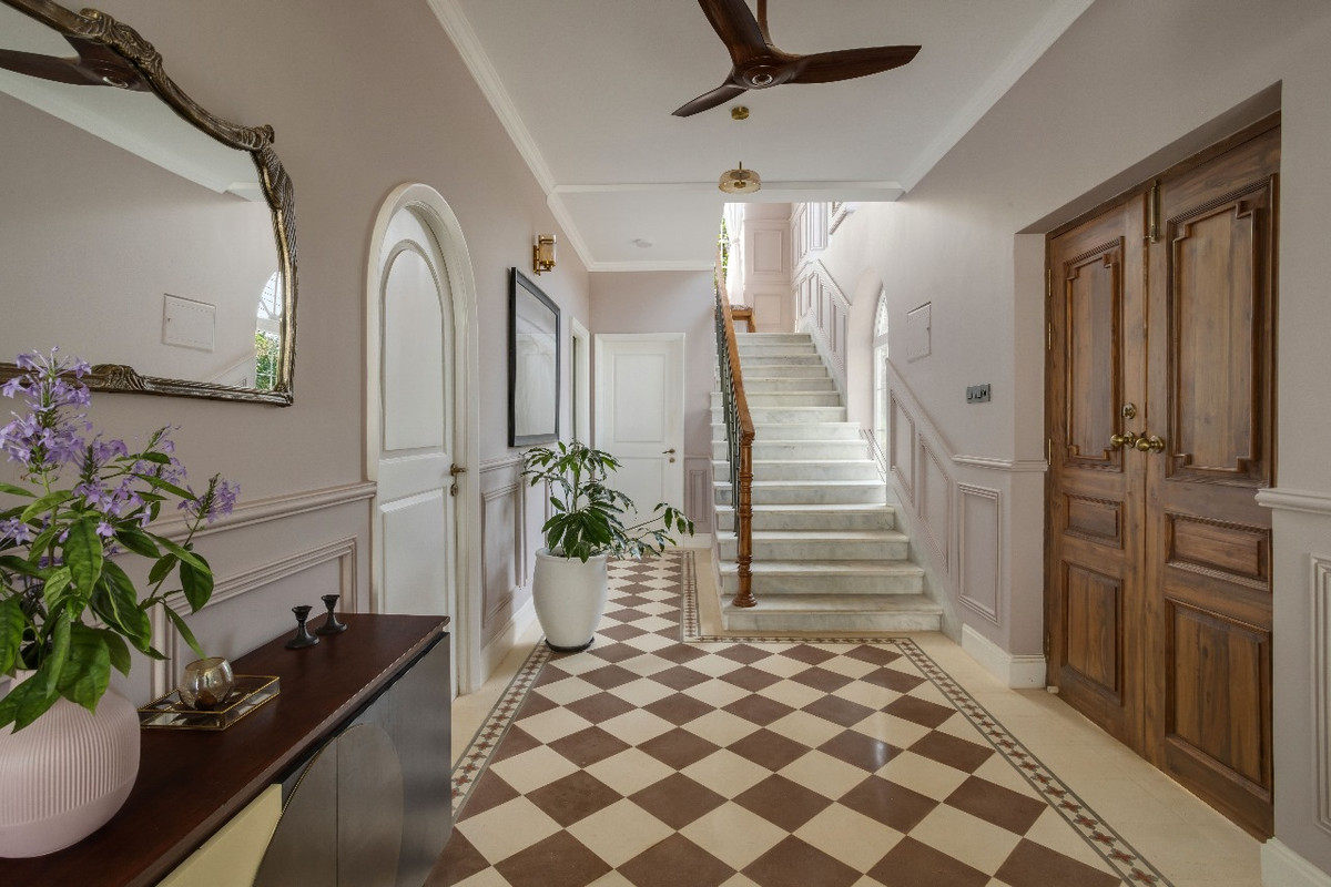 Assa Luxury Villa 1 - Image 9