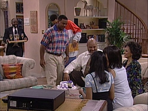 MV5BMWE5NTNmMjgtMDZhZC00ODQxLWEzNWItMDUyYzRiMzlkOWYzXkEyXkFqcGdeQXVyNTM3MDMyMDQ@._V1_