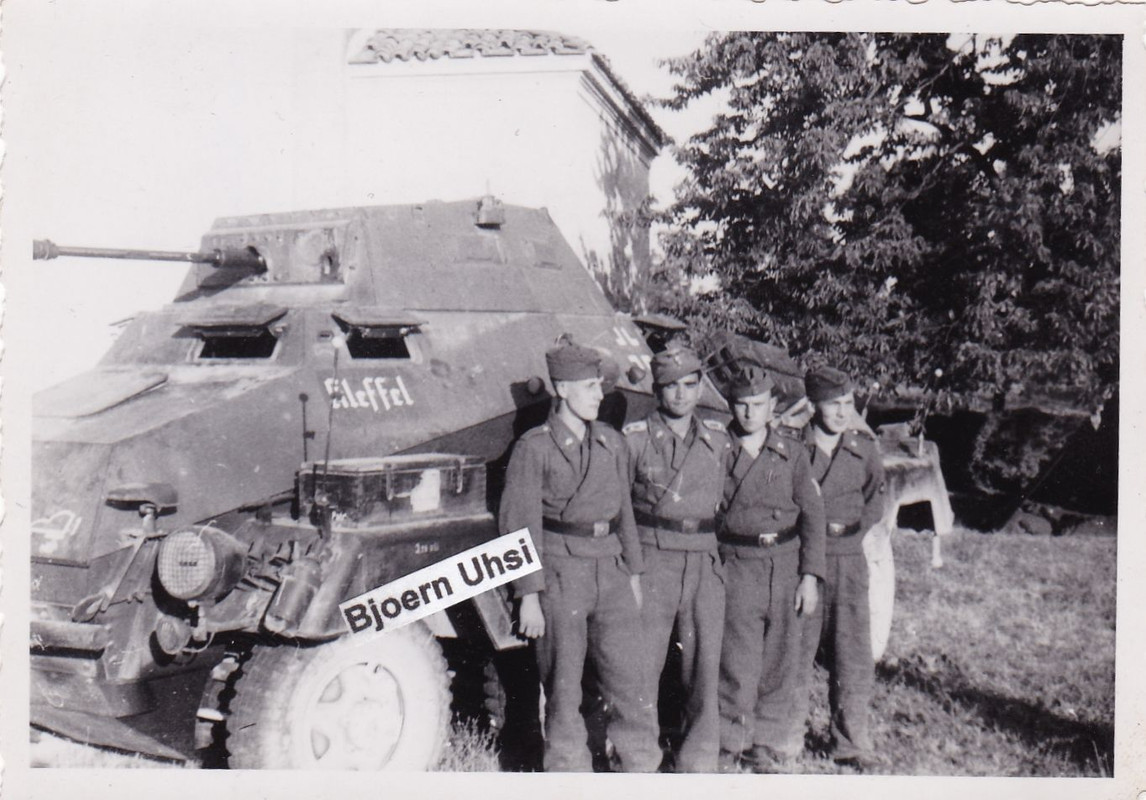 Foto Panzerspähwagen Panzer Tank Sd.Kfz.231 8-Ra