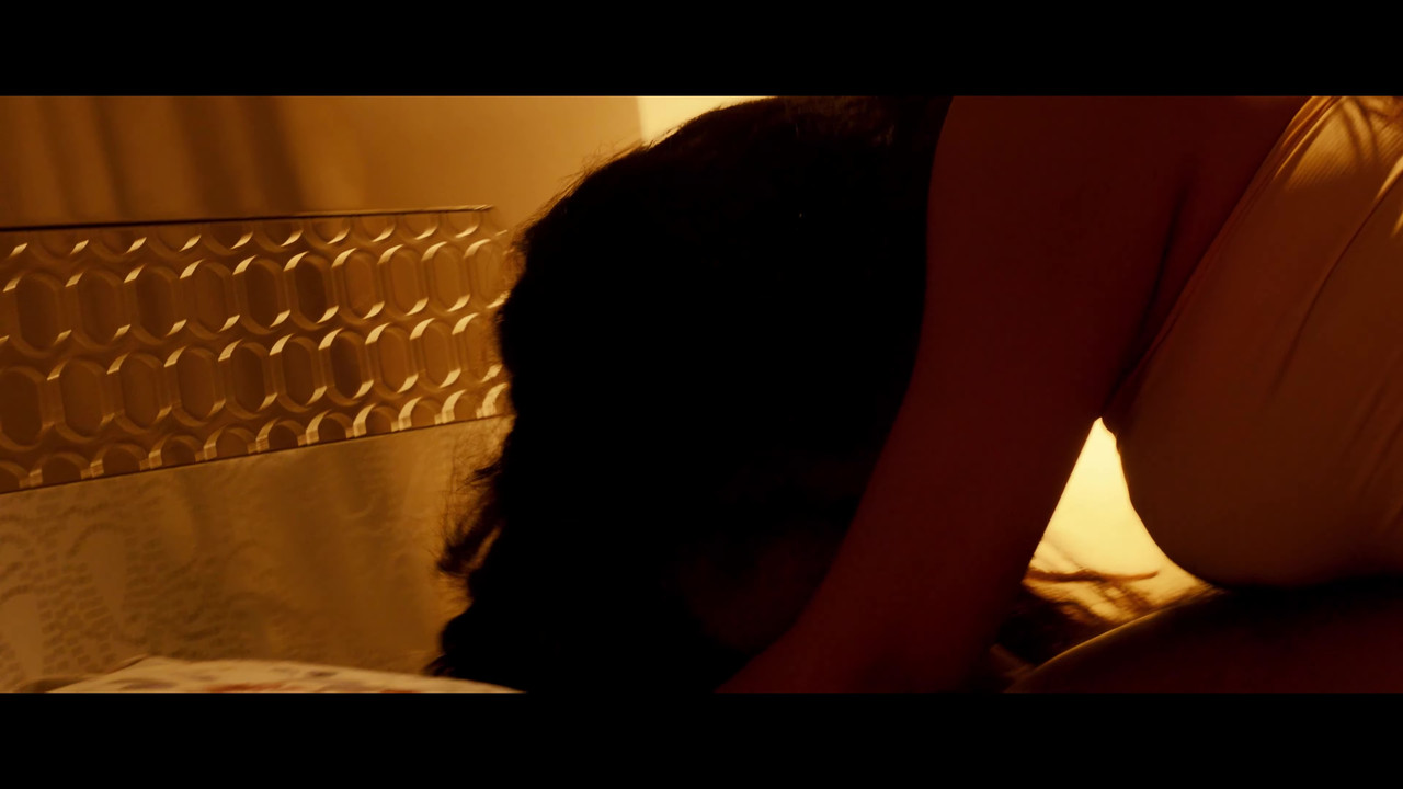 vlcsnap-2021-12-06-18h47m14s097