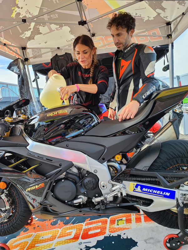 3CDB9BD6-EB7F-4E9A-9D9C-68526B97B52E