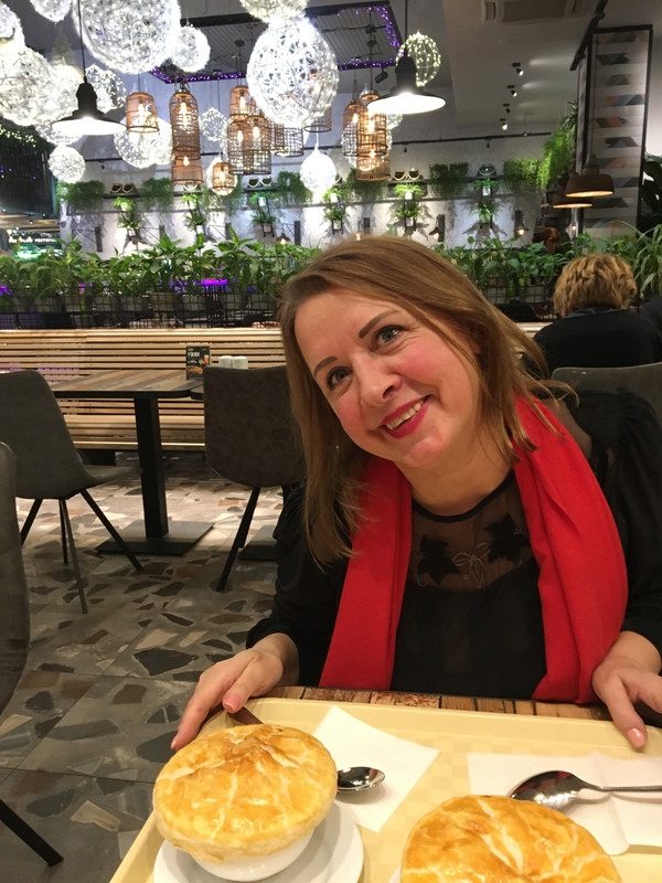 D25929EB-19B9-4A50-BC03-CA026EA89902