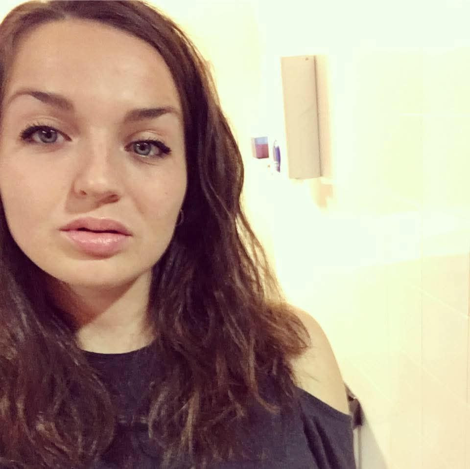 photo 5857078074887835003 y