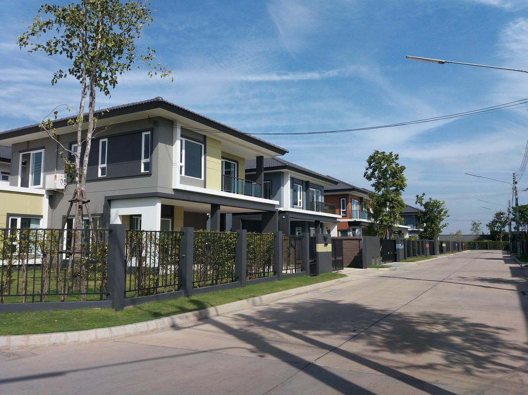 96AD8ED2-690D-49F1-A04B-E84267BDE534