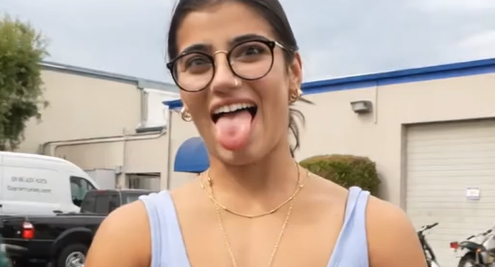 Sara Saffari Gets Bra Yanked Off by Random Dude Huge Naked Big Tits Fully Exposed