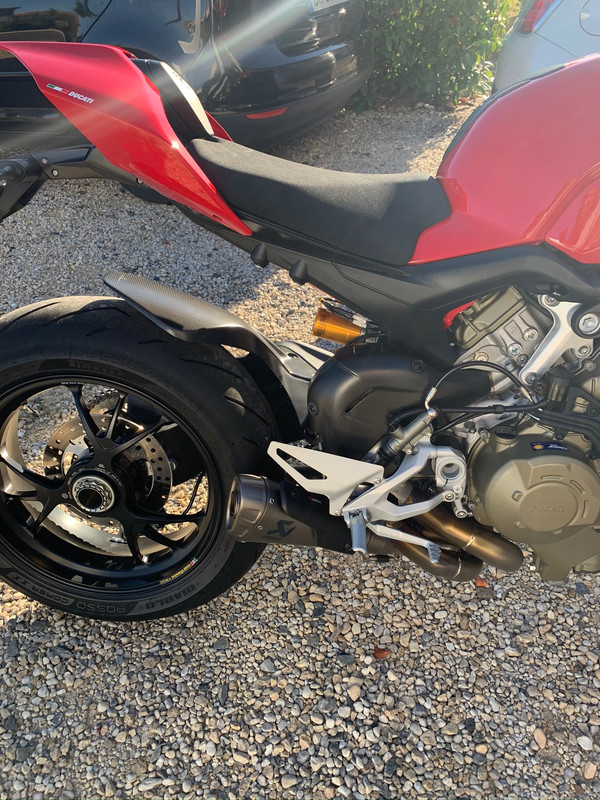 C8173D8E-6B42-4D33-BFC1-35F468411642