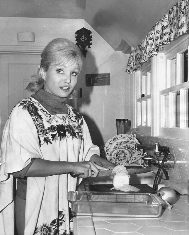 susan_oliver_a49