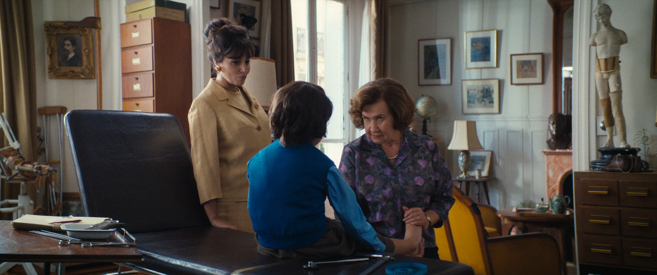 Ma mere Dieu et Sylvie Vartan 2025 DUB BDRip 1080p x264 sele Zen mkv snapshot 00 39 41 250