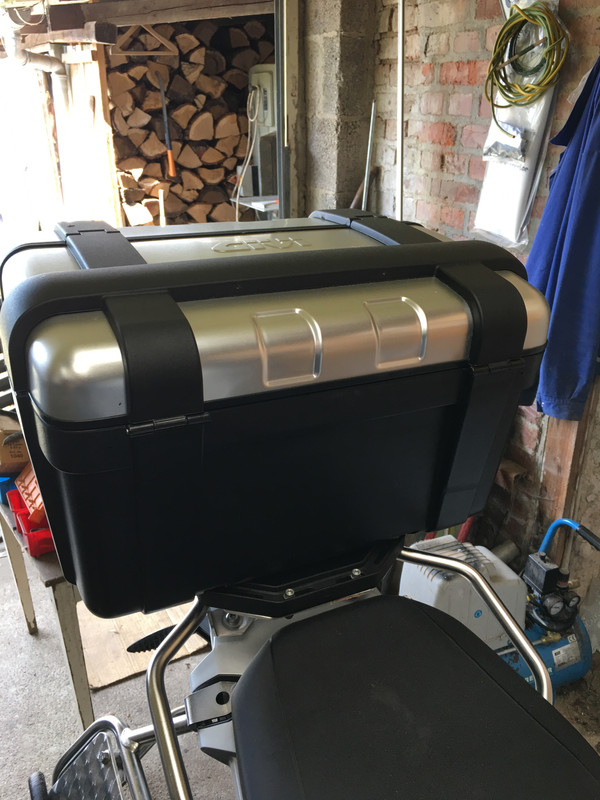 75A3FF06-A4A5-41E5-80B6-5D0B1F3FEB3A