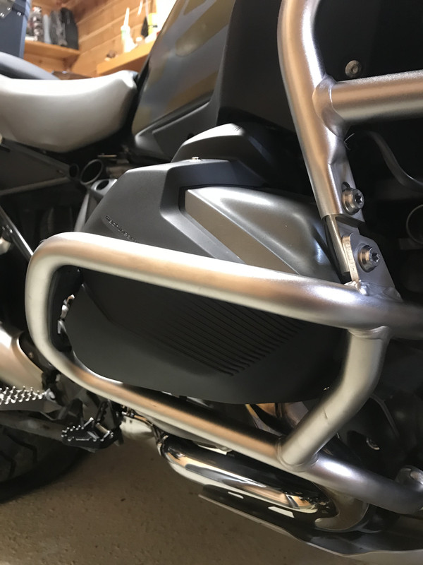 8500ECF8-D050-43C4-AFA5-A62E90216FB5