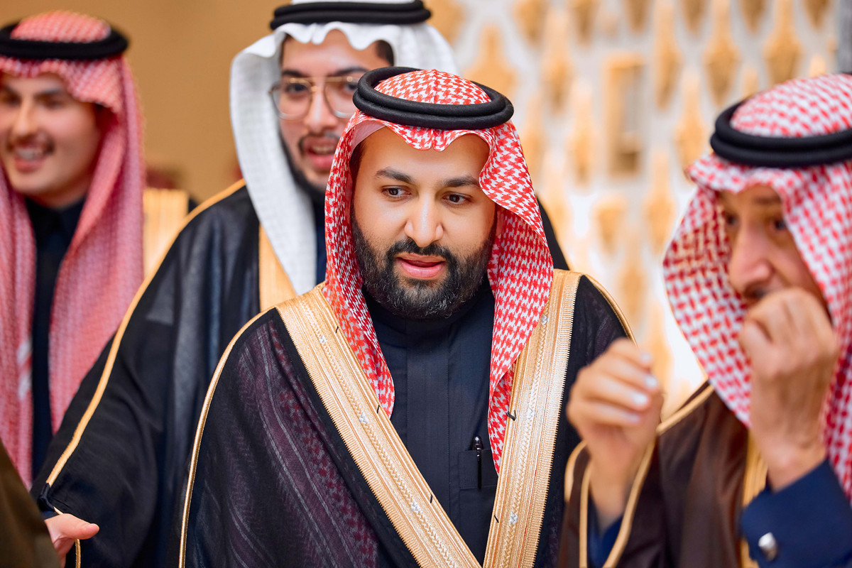 freelancers-C76-A4011