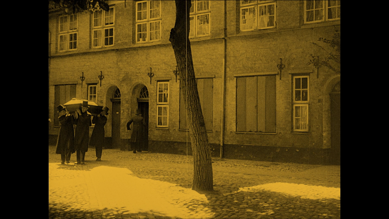 NOSFERATU_t00.mkv111388