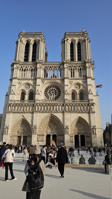 聽說看見極光就會幸福──巴黎篇