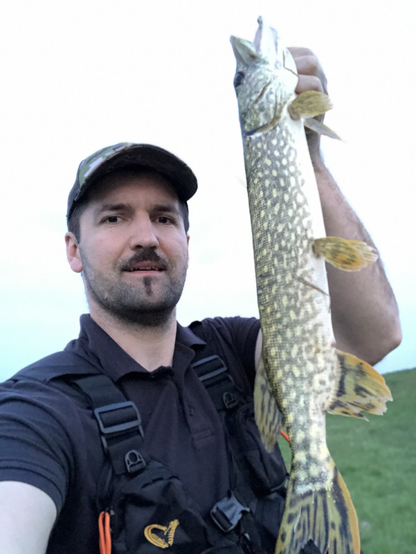 FCEF4565-D955-4338-B0E2-73BA93DECD62