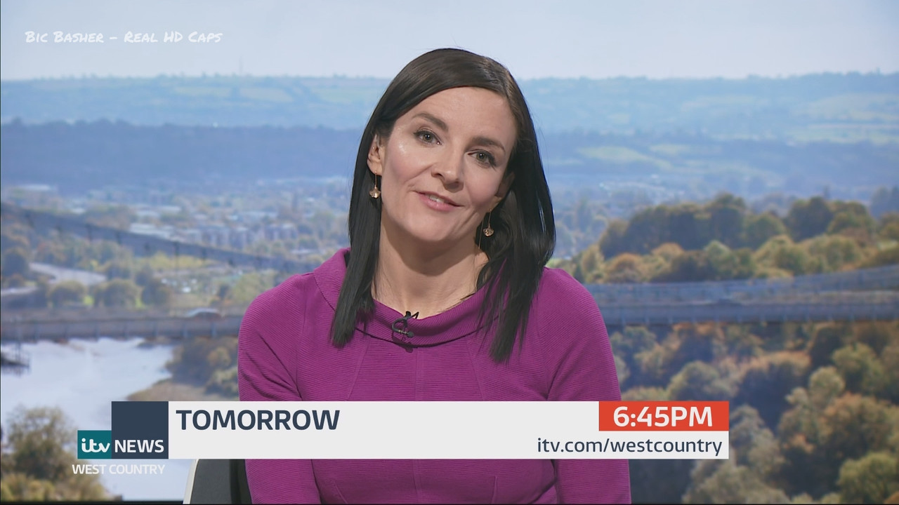 04.19 - 16.45.00 - ITV News West Country. Breaking news and current s....ts_snapshot_14.14.794