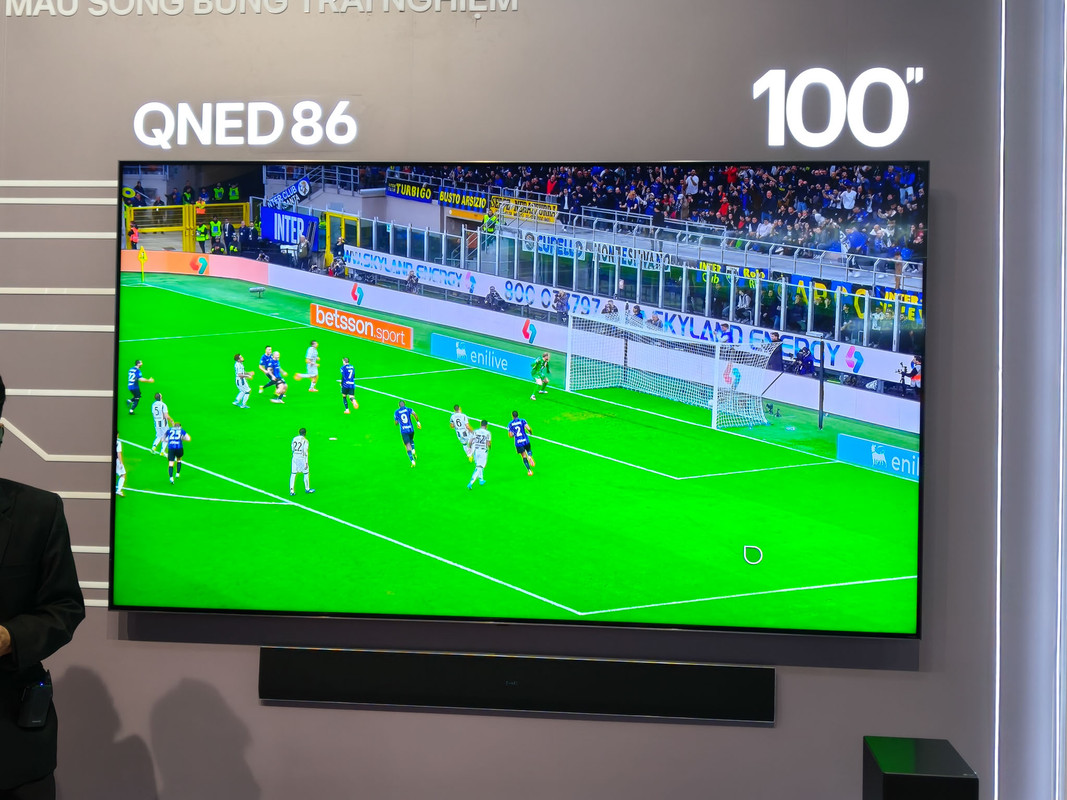 LG-TV-AI-EVO-OLED-QNED-4-K-8-K-Media-LAB-20-of-57.jpg