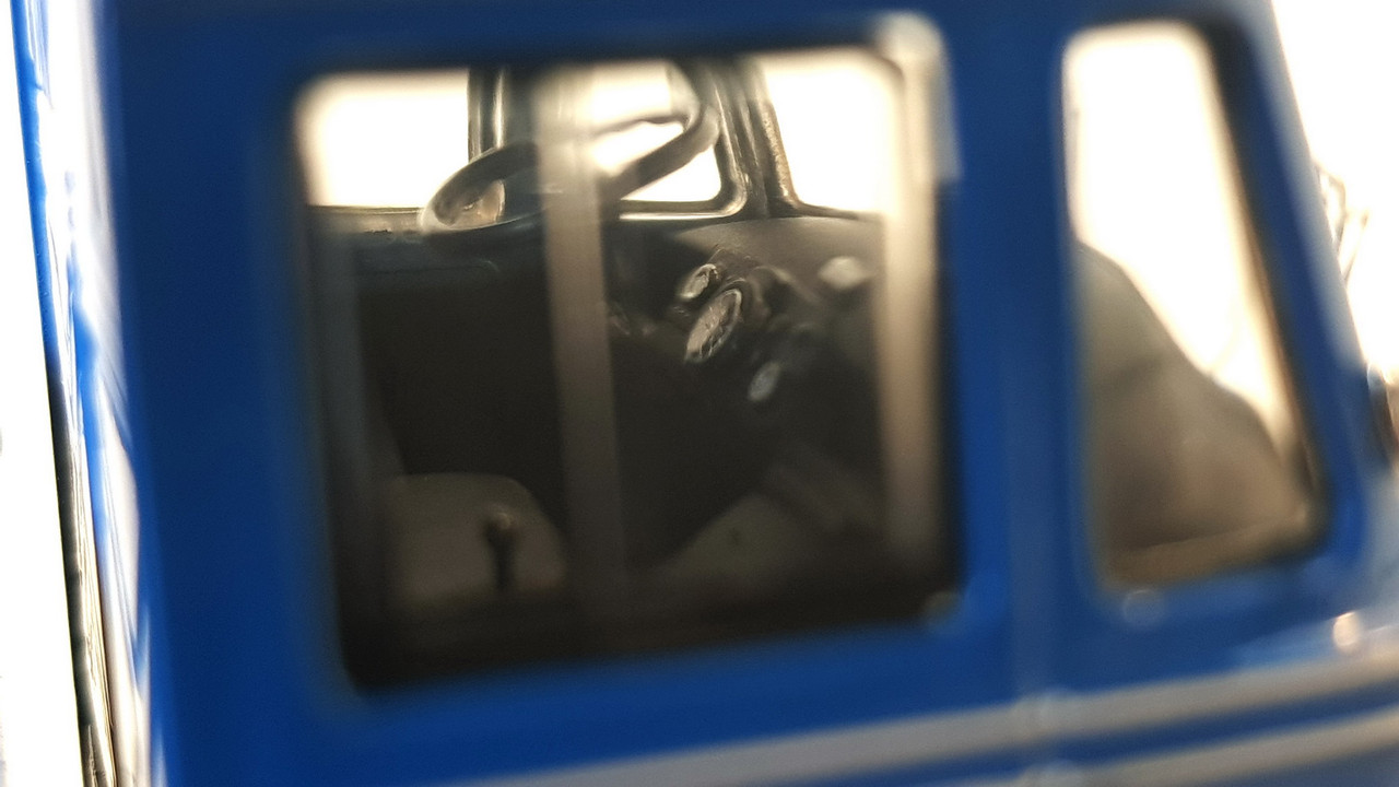 L319PCK816_resize