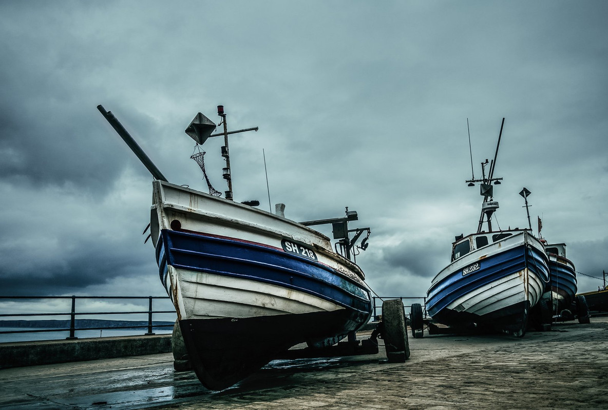 blue-white-boats.jpg