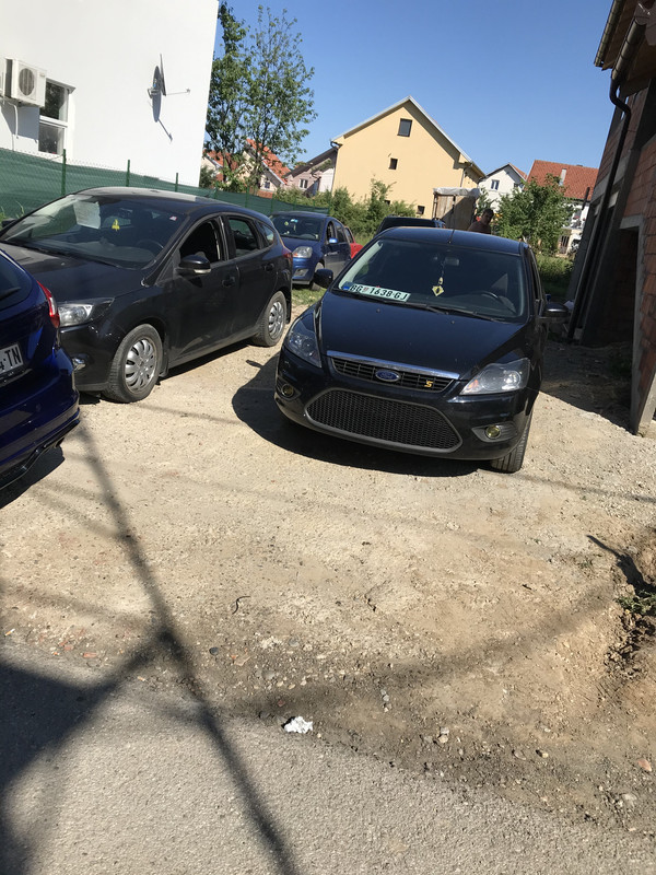 B9AFF998-C089-4DFB-A854-EA8A7D8502DF