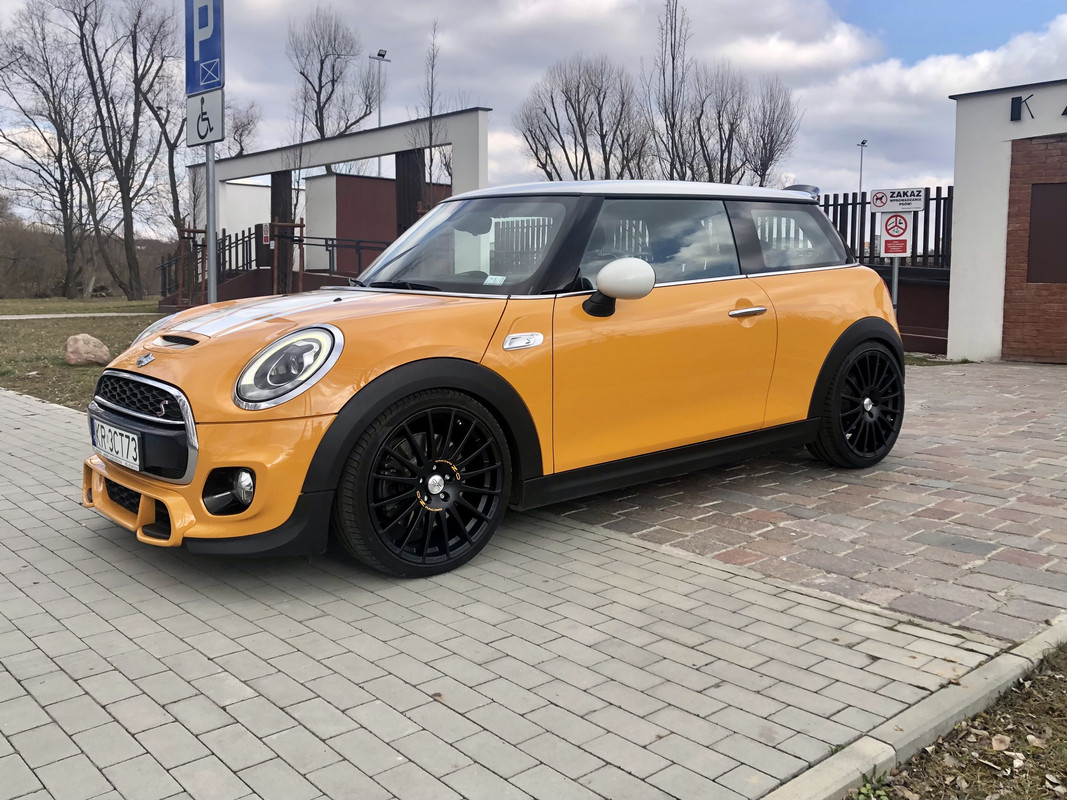 056F8715-3409-47DC-A6CF-A103A6C78648